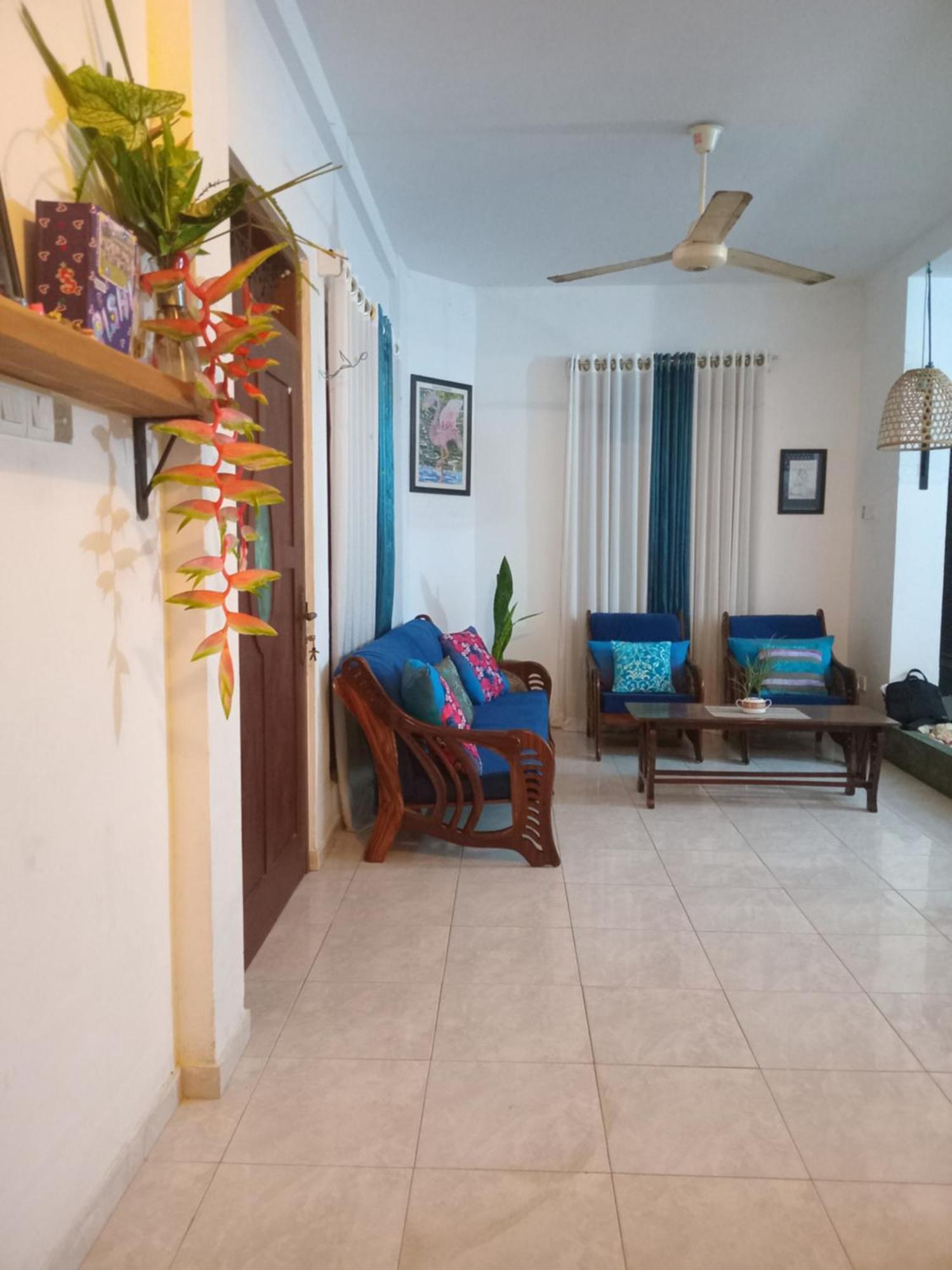 Home Aarliya Hikkaduwa Exterior foto